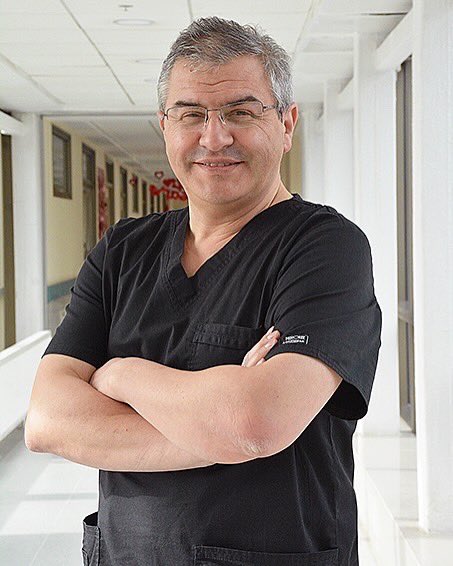 ¡Bienvenido a nuestro nuevo Presidente de SOCHEDEM!

Dr. Ramiro Fernández Calderón
Neurólogo y coordinador clínico en la Universidad de Magallanes.
Lidera el Servicio de Neurología del Hospital Clínico de Magallanes.

Con mucho entusiasmo 👏🏻

#Liderazgo #EsclerosisMúltiple