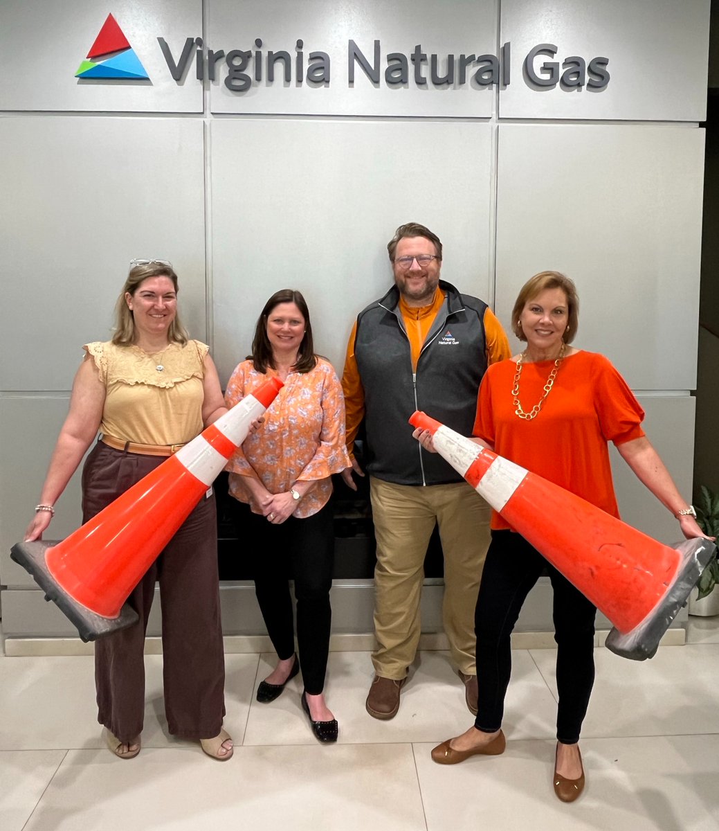 On 🚧 National Work Zone Awareness Week 🚧, we wear orange!
The Virginia Natural Gas team is going "hi-vis" this week to remind you to slow down and stay alert in work zones. Let's keep our roads safe for everyone. 🧡