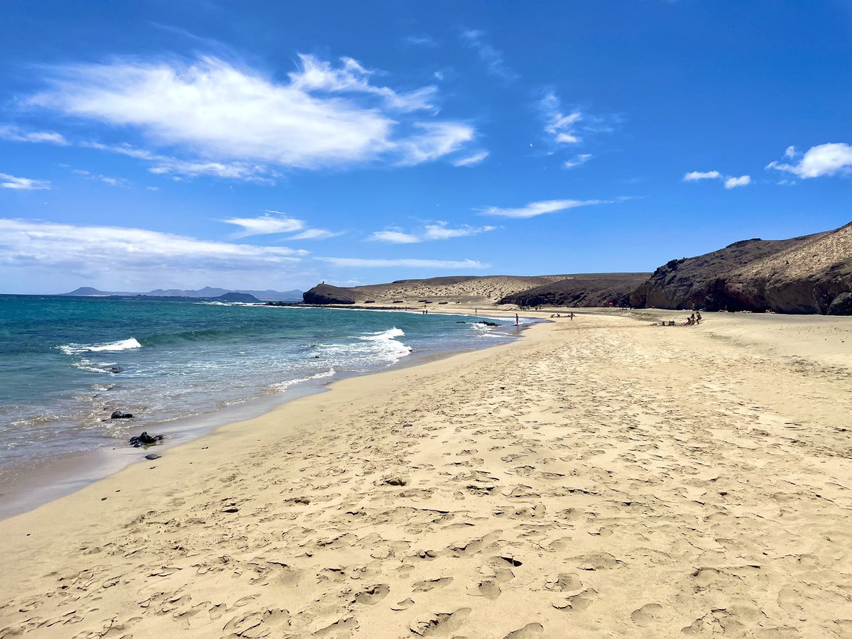 chris33nat's tweet image. Back from a lovely week on Lanzarote in a Charco del Palo AirBnb.
The highlight of the holiday for us was Playa Caleta del Congrio - stunning beach at the southern tip of the island, and close to 100% naturist during our 2 visits.