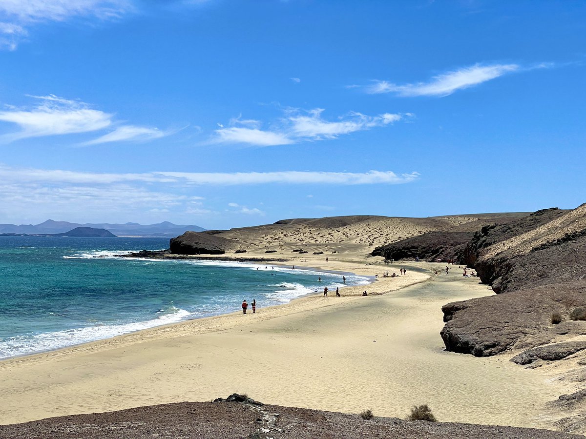 chris33nat's tweet image. Back from a lovely week on Lanzarote in a Charco del Palo AirBnb.
The highlight of the holiday for us was Playa Caleta del Congrio - stunning beach at the southern tip of the island, and close to 100% naturist during our 2 visits.