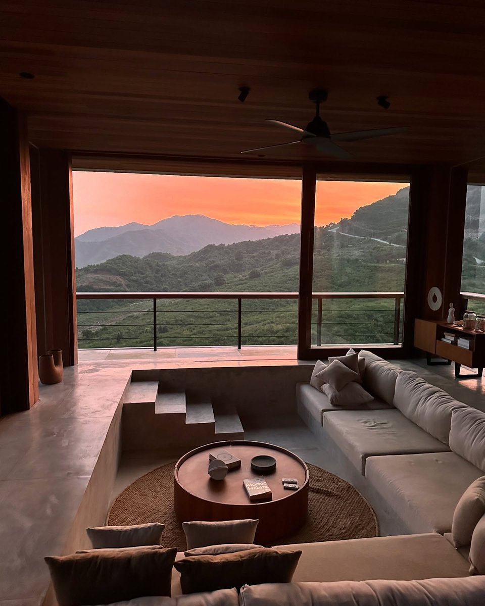 interiorstellar's tweet photo. https://t.co/4Zaw1CFvJl