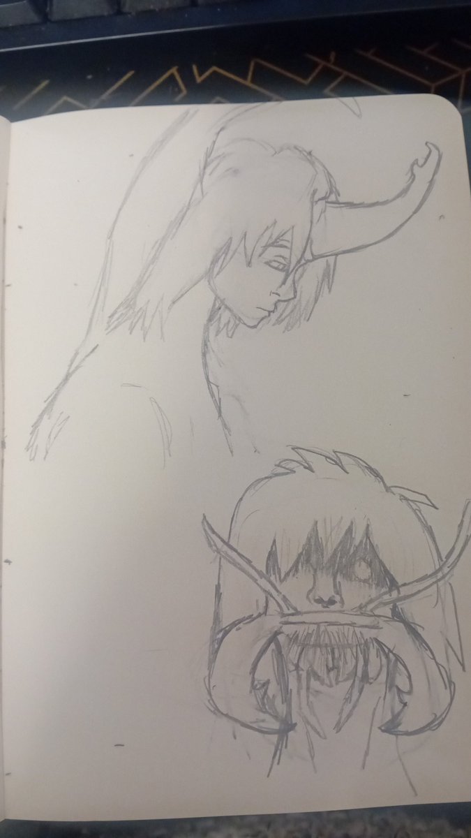 Sp0ilerSp0iler's tweet image. //designing a cool bug girl do you guys like her