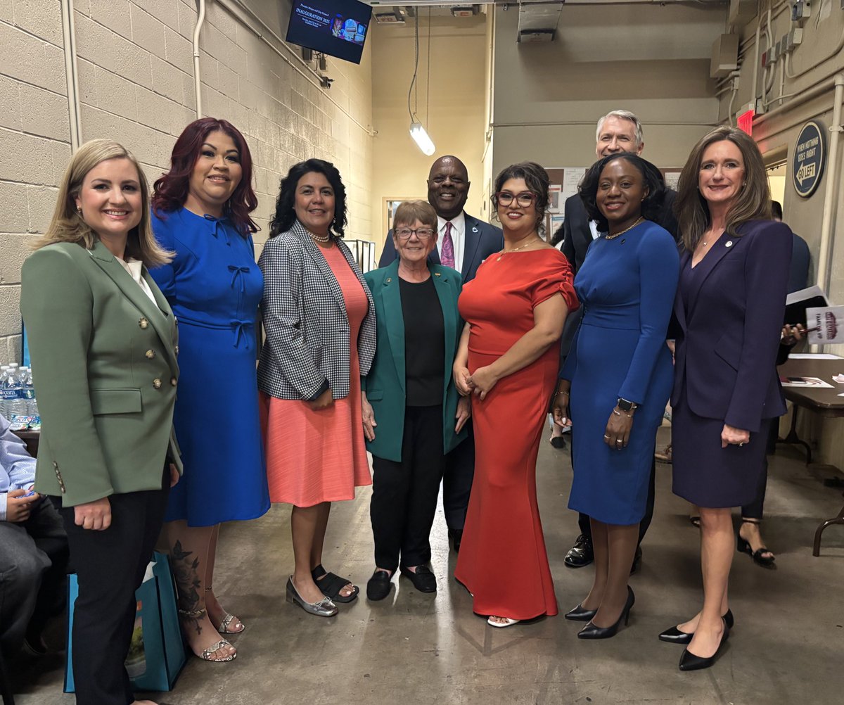 Councilwoman Laura Pastor tweet media