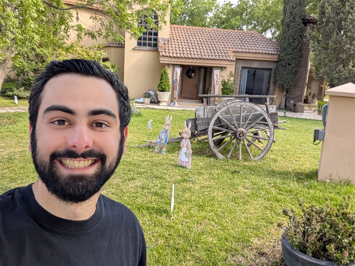 Ciaran Farah tweet media