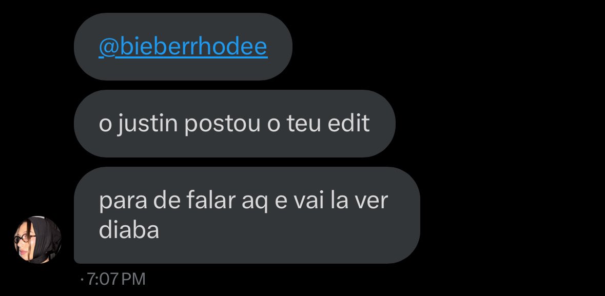 bieberrhodee's tweet image. n to aguentando q a fofoqueira dentro d mim tava babado na fofoca e n tinha visto o justin repostando meu fc