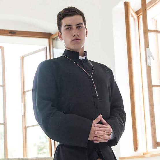 xboyxhunter's tweet image. Habemus #Papam