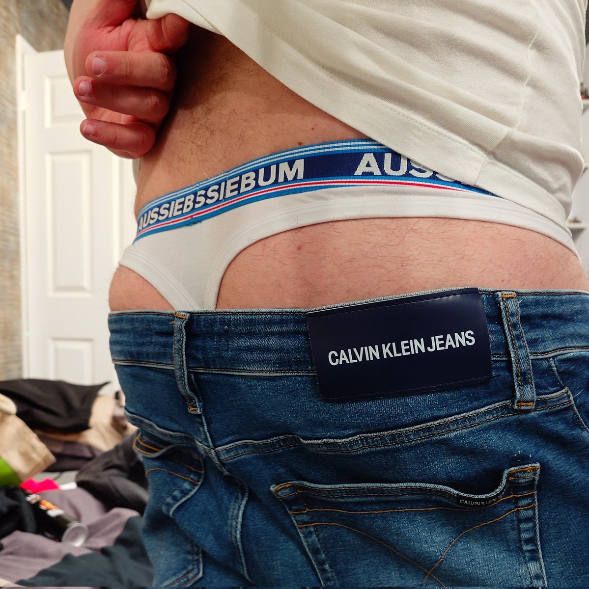 CurwenSimon's tweet photo. Hope you all had a good #EasterWeekend...
Here's some of my #outfits
#nike #airmax #tn #hyperblue over #whitenike #TNsocks
#calvinkleinjeans over #Aussiebum #thong and all topped off with a #calvinklein #tshirt https://t.co/AmHZURe12c