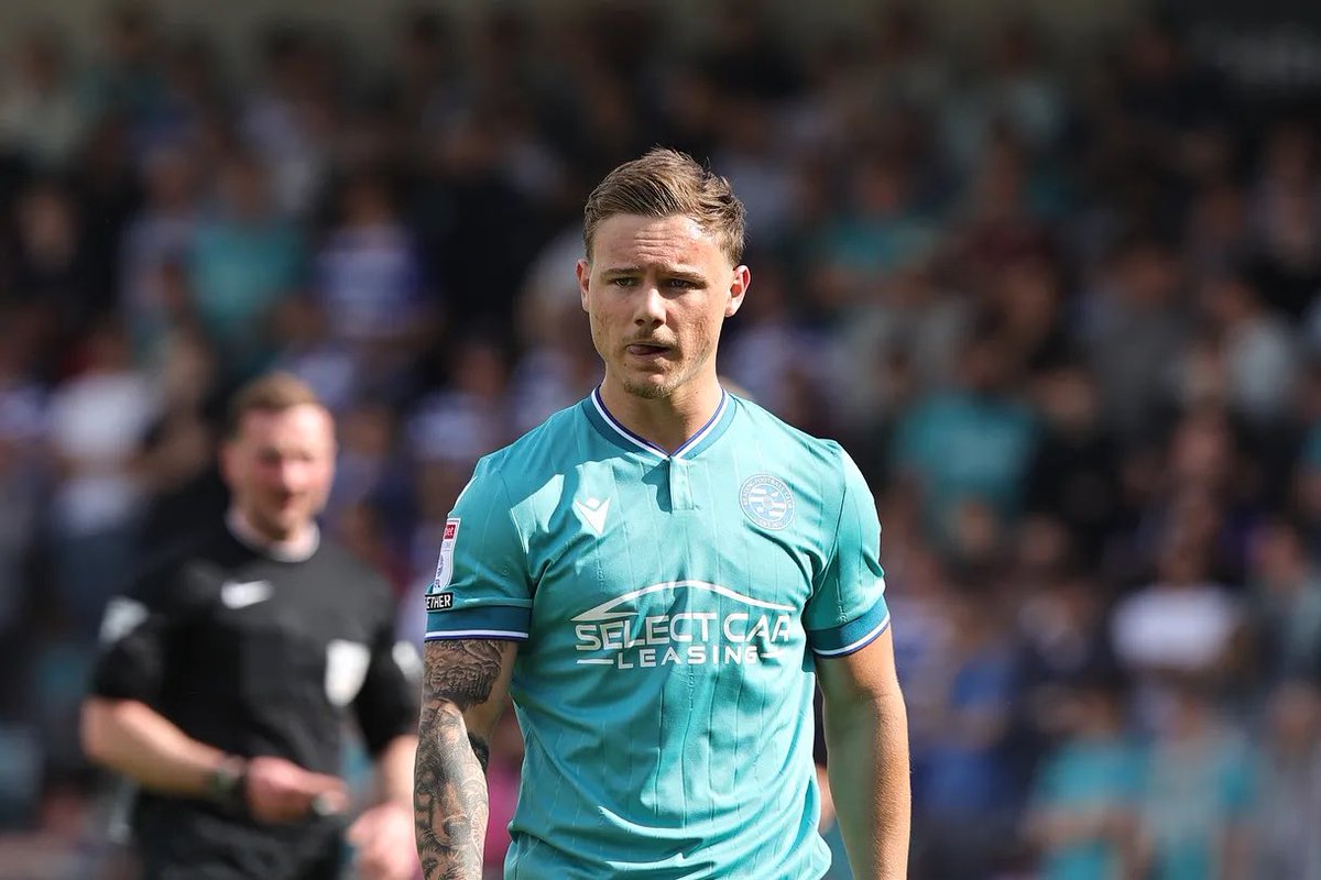 TalkReading's tweet photo. Jayden Wareham vs. Mansfield

6 aerials won 🔝 
3 fouls won
2 tackles
2 shots on target 🔝 
2 goals 🔝 

9.11 rating on @WhoScored (MOTM) ⭐️ 

Proper striker’s performance. Olé, olé. #readingfc https://t.co/xJeqDP3BPP