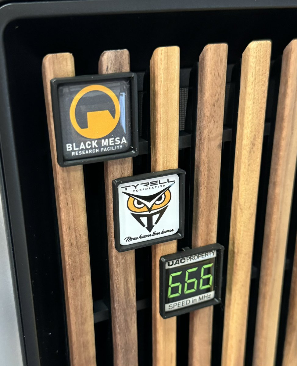 The Fractal North case is definitely a vibe, but not very sticker-friendly. So I made a press-fit dome badge holder for mine. 😎

The file is on Maker World if you have a North case you want to add a badge to. ✌🏼