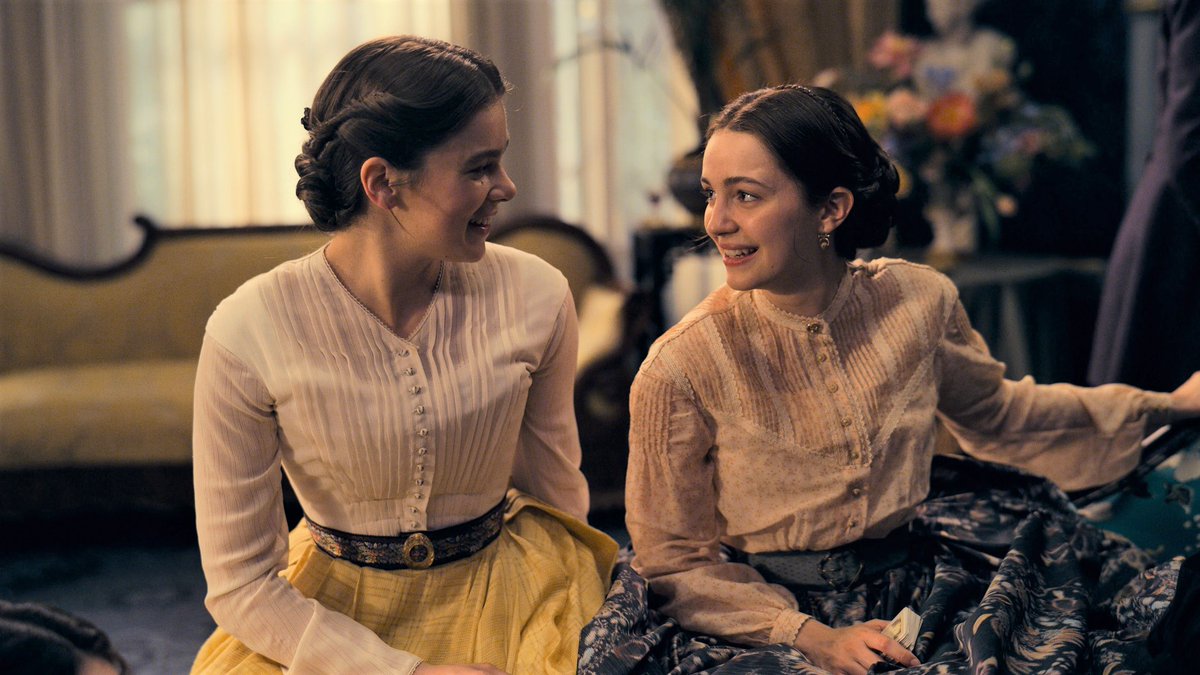 bestofemisue's tweet photo. emily and sue looked at each other https://t.co/pEnNVhtIHz