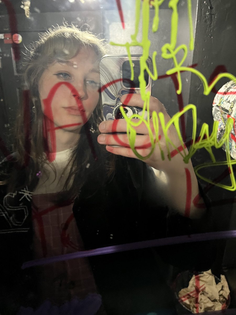 Made cake and took drunk bar bathroom pics this weekend