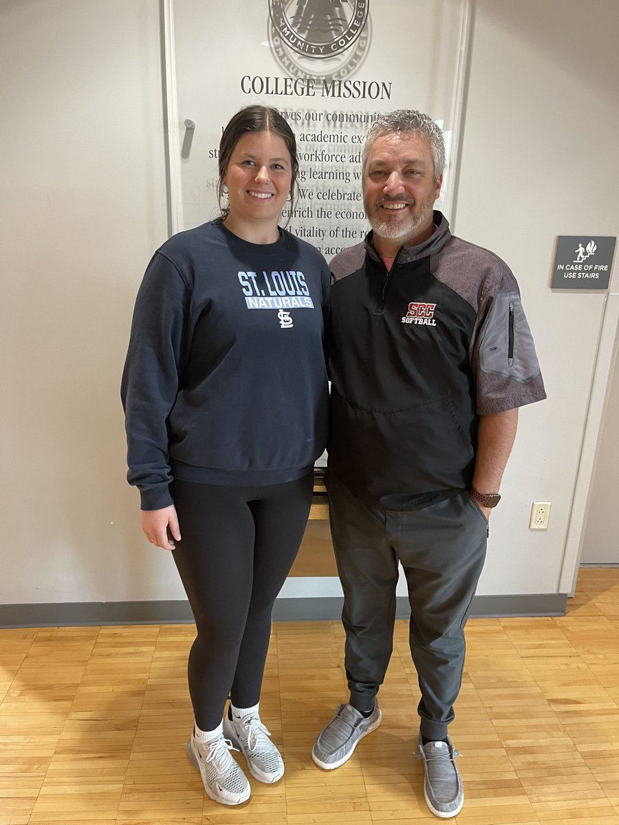 abrichardson52's tweet photo. Thank you Dustin Wengert for spending so much time with me today. I enjoyed talking with you and your players. I appreciate the offer and the opportunity to tour your campus!
@SCCougsSoftball @naturalsmw2627 https://t.co/rHDVF4CRq4
