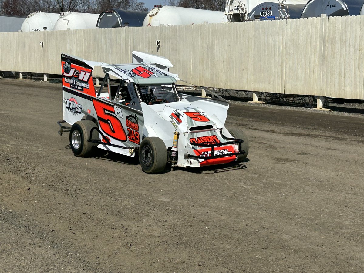 PAFoodMerchants's tweet photo. π #PFMA member @AshersChocolate is back on the track β and this year, their driver MJ Trailes is making moves, officially stepping up to the Slingshot division! ππ¨. Letβs go, MJ! π«π
#Racing #RacingClub #NascarYouth #AshersChocolate #PFMAMembersOnTheMove https://t.co/oPu8JFf71G