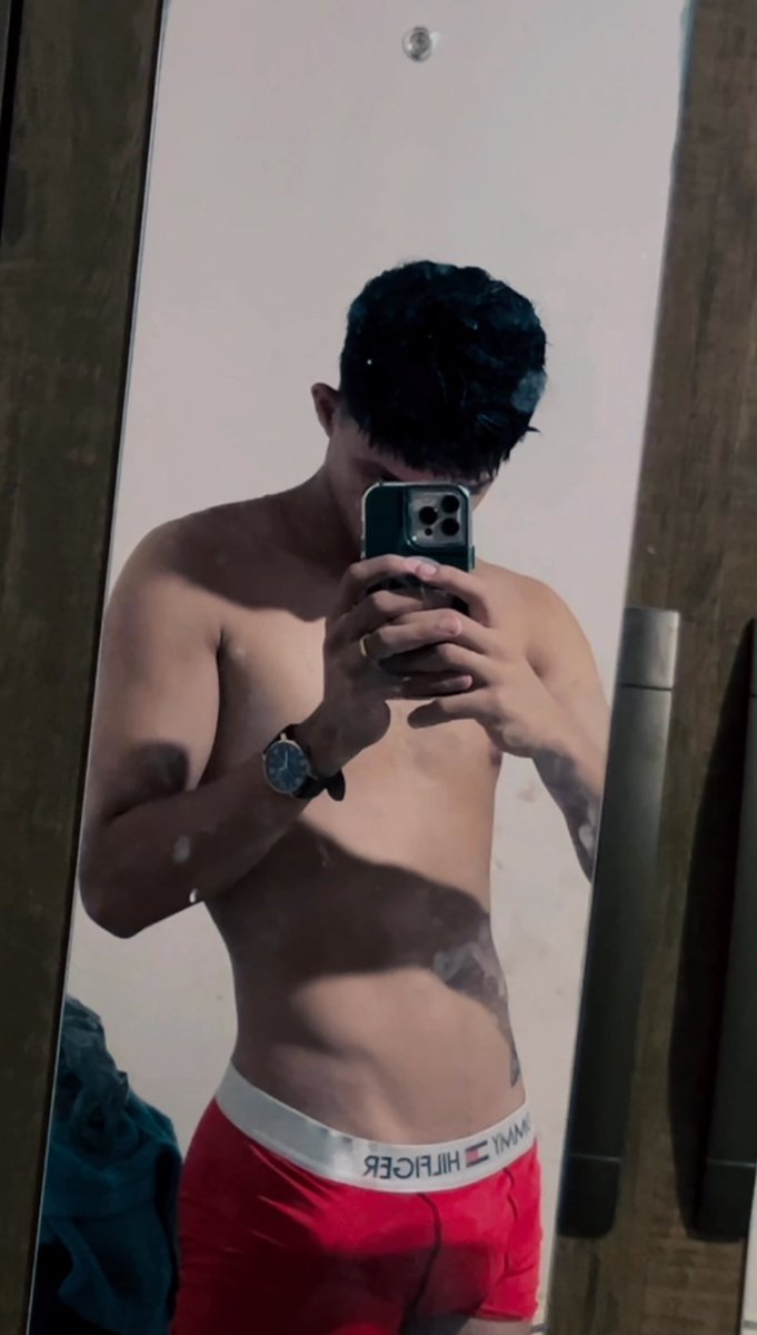 Sempre quis ser um gostoso tatuado, e ainda vou ser…