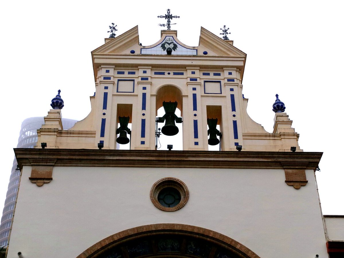 HdadCachorro's tweet photo. ⚠️  AVISO: La Basílica del Santísimo Cristo de la Expiración permanecerá cerrada mañana martes por trabajos de priostía.

La Capilla Sacramental sí estará abierta para la Eucaristía.

#Cachorro25 https://t.co/g7HosTbJRB