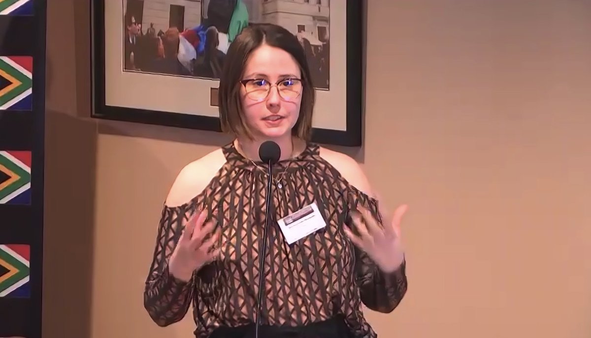 CESR - cesr.bsky.social (@social_rights) on Twitter photo "Africa could be boosting its climate goals if it weren’t trapped by crushing debt service costs," <a href="/GDP_Center/">Boston University Global Development Policy Center</a>’s <a href="/MarinaZucker/">Marina Zucker-Marques</a> on the paper on the external debt service burden in Africa (available here: bit.ly/4iuWYzd)
#DebtPaperSeriesLaunch "Africa could be boosting its climate goals if it weren’t trapped by crushing debt service costs," <a href="/GDP_Center/">Boston University Global Development Policy Center</a>’s <a href="/MarinaZucker/">Marina Zucker-Marques</a> on the paper on the external debt service burden in Africa (available here: bit.ly/4iuWYzd)
#DebtPaperSeriesLaunch
