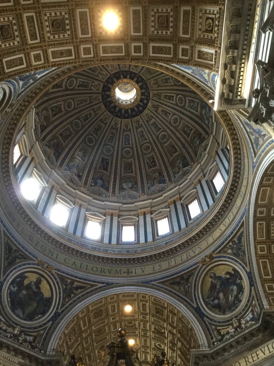nursingandhair's tweet photo. #AlphabetChallenge #WeekPforPatterns #Rome https://t.co/sRRtBfJ8ZA