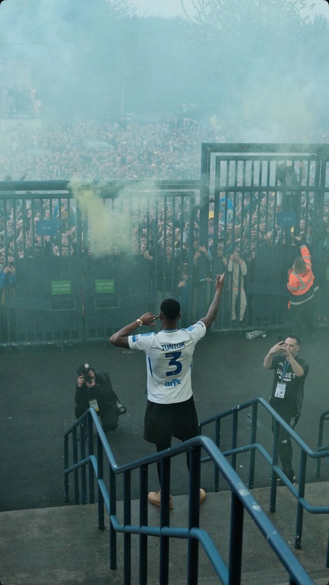 E (@enzo7i) on Twitter photo 