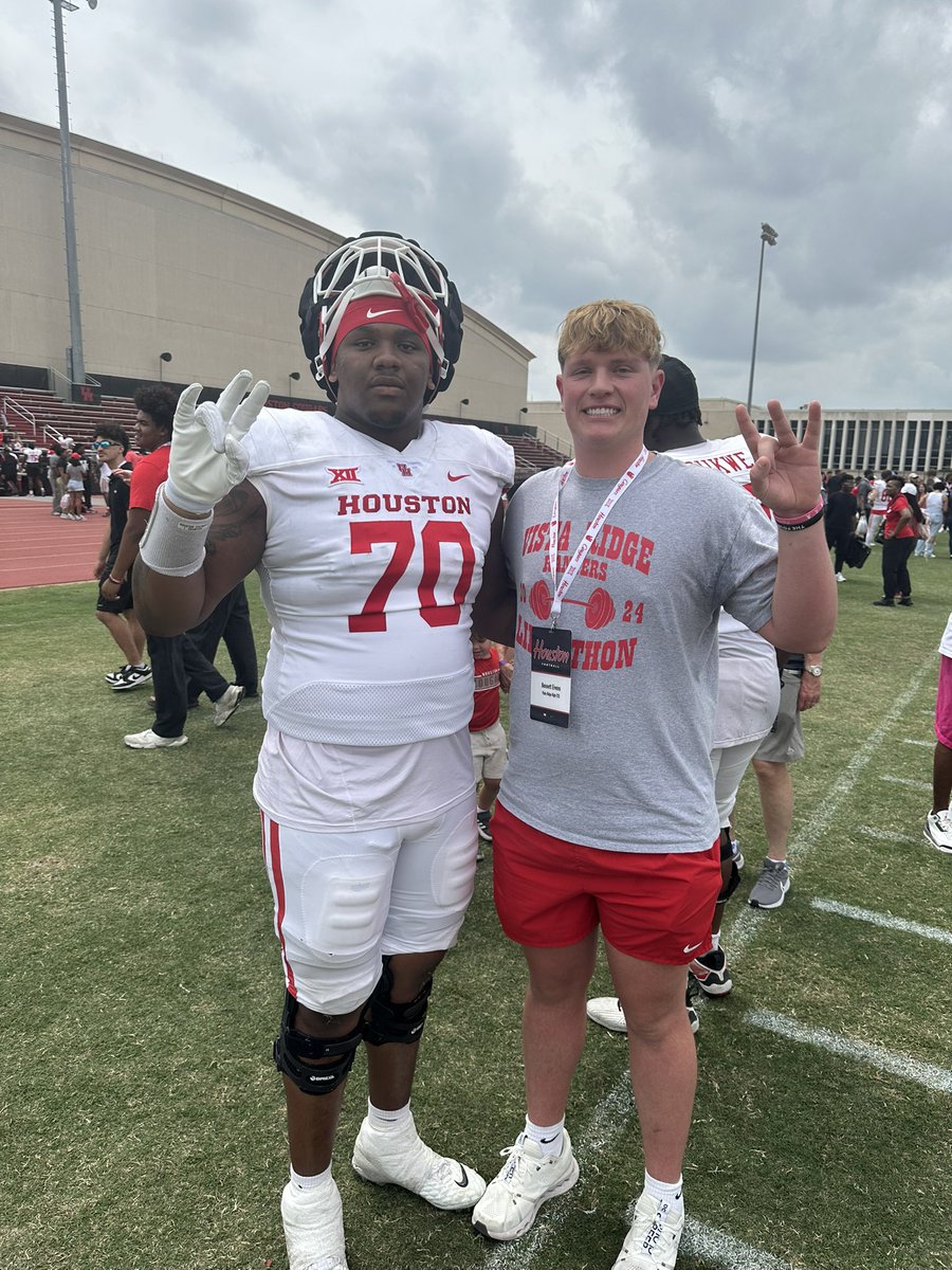 Had a great time at <a href="/UHCougarFB/">Houston Football</a> Spring Game with <a href="/9ine0Elite/">NINE 0 ELITE TRAINING ACADEMY</a> . Thank you <a href="/Emannaghavi/">Eman Naghavi</a> for the hospitality and <a href="/LarryCR62/">Larry crawford</a> for talking to me about Houston! Looking forward to getting back on campus! <a href="/RecruitsCenTex/">Coach Jimmy Andrews</a> <a href="/tbyerly64/">Tim Byerly</a> <a href="/VRFBRecruiting/">VRHS Recruiting</a> 
<a href="/CoachWEFritz/">Coach Willie Fritz</a> <a href="/wesley_fritz/">Wes Fritz</a> <a href="/UHCougarFB/">Houston Football</a>