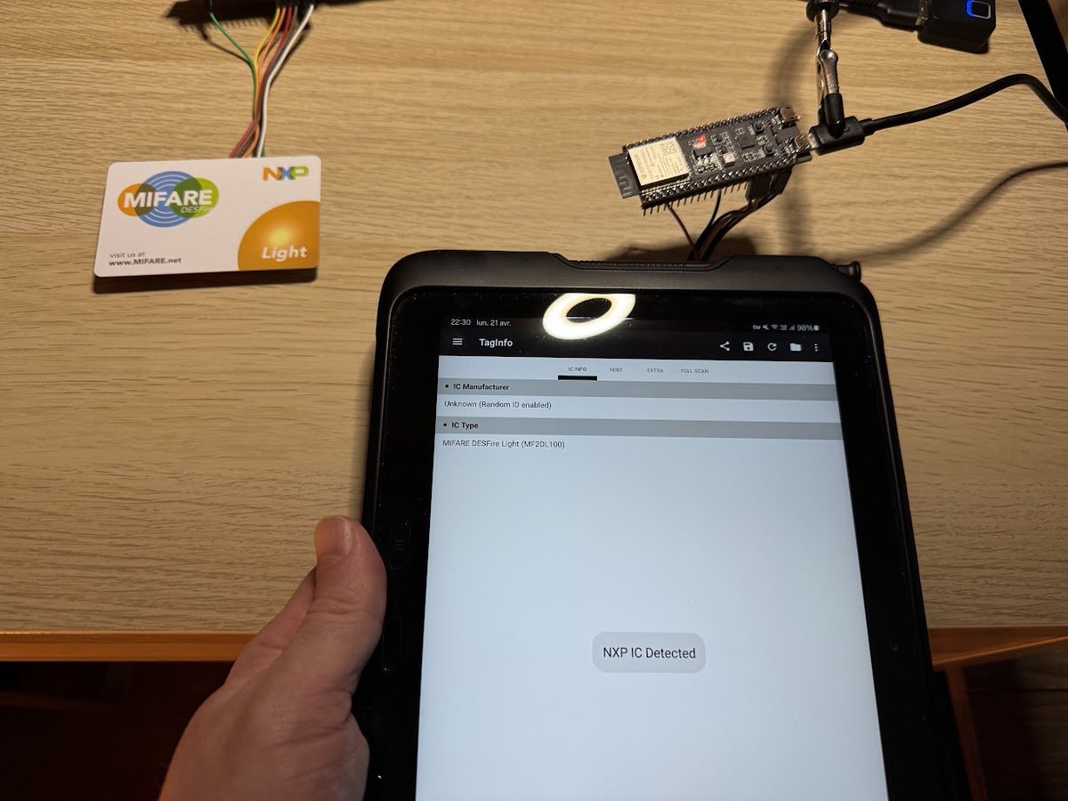 gentilkiwi's tweet image. Relay still work, without my kimono dev board :&apos;)

&amp;gt; github.com/gentilkiwi/kes…

Feel free to improve and adapt, especially the ESP-NOW part :&apos;)