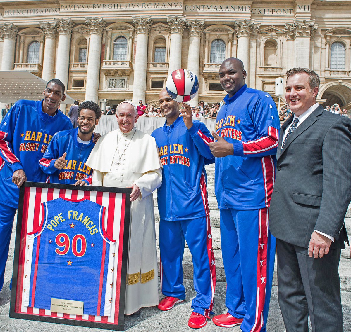 We lost a great Globetrotter today 😔