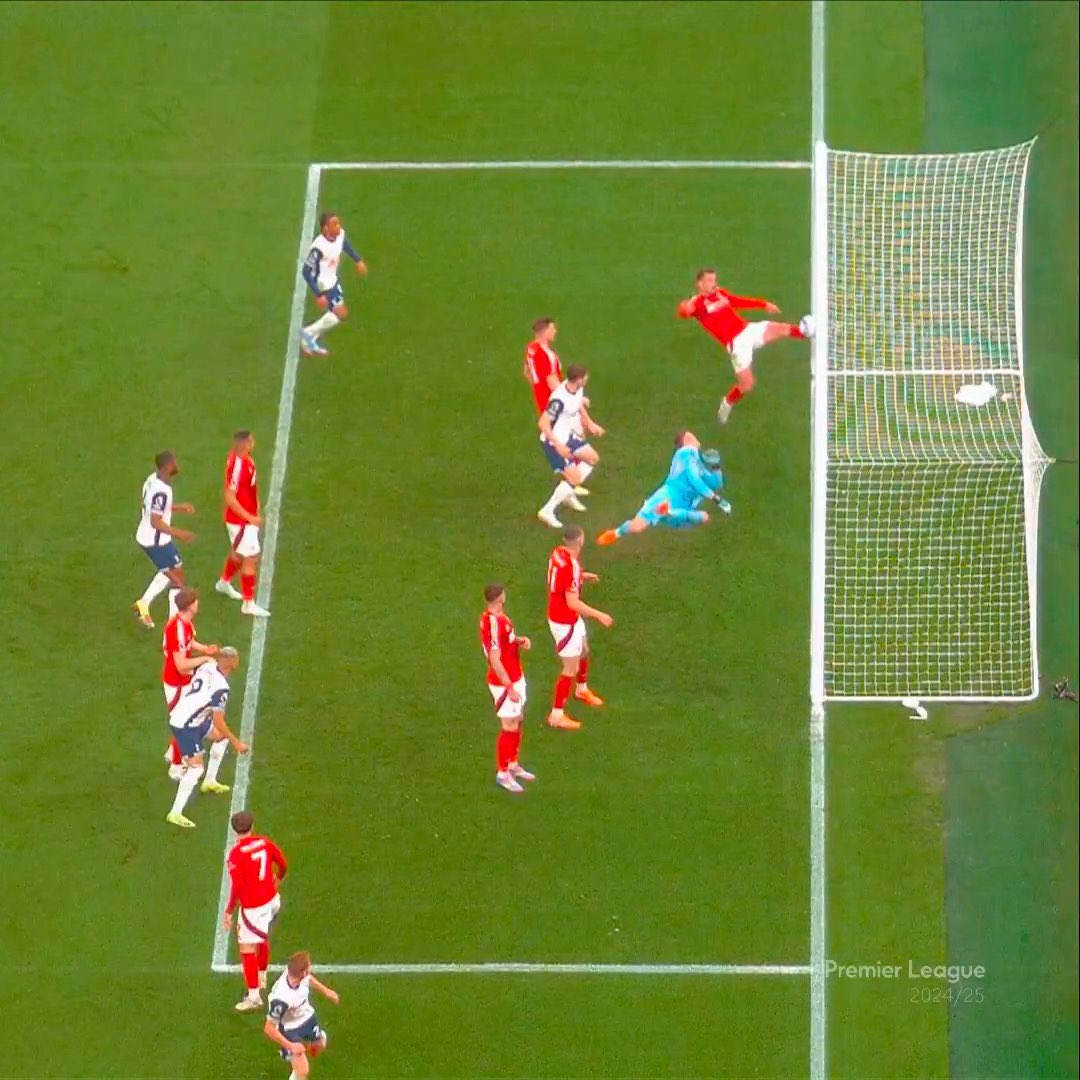 Harry Toffolo, that clearance is absolutely RIDICULOUS 👏

#NFFC