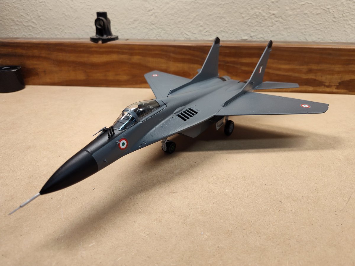 MARR_Airplanes's tweet image. Monogram Mig-29 Fulcrum in Indian AF markings. Not sure the color is correct but that's what the decal company says it's Gunship Grey.🤷

Still in use today by many militaries even one privately owned in the U.S.

#modelplanes #mig29 #monogram #fighterjets