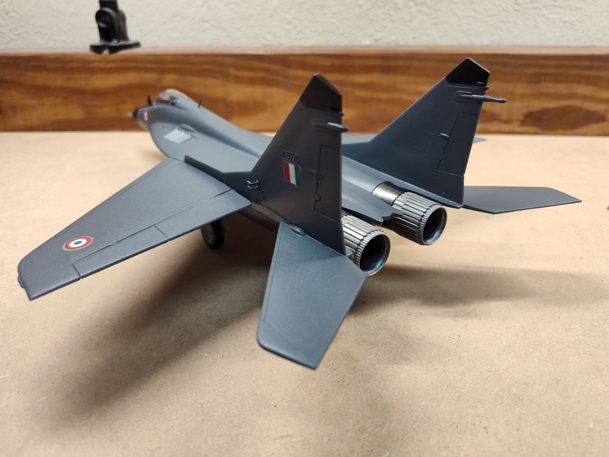 MARR_Airplanes's tweet image. Monogram Mig-29 Fulcrum in Indian AF markings. Not sure the color is correct but that's what the decal company says it's Gunship Grey.🤷

Still in use today by many militaries even one privately owned in the U.S.

#modelplanes #mig29 #monogram #fighterjets