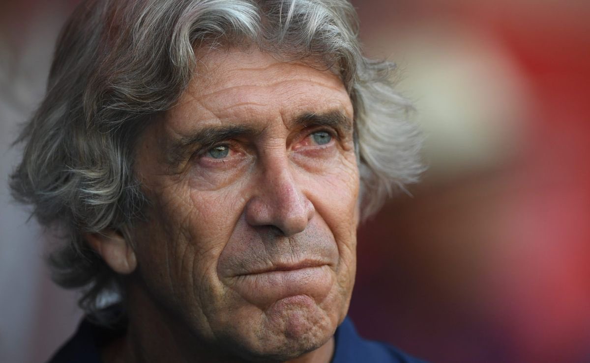 GonzaloTortosa's tweet photo. Manuel Pellegrini se acaba de convertir en el entrenador con más victorias de la historia del Real Betis.

Historia del club. https://t.co/YfbA1XInm8