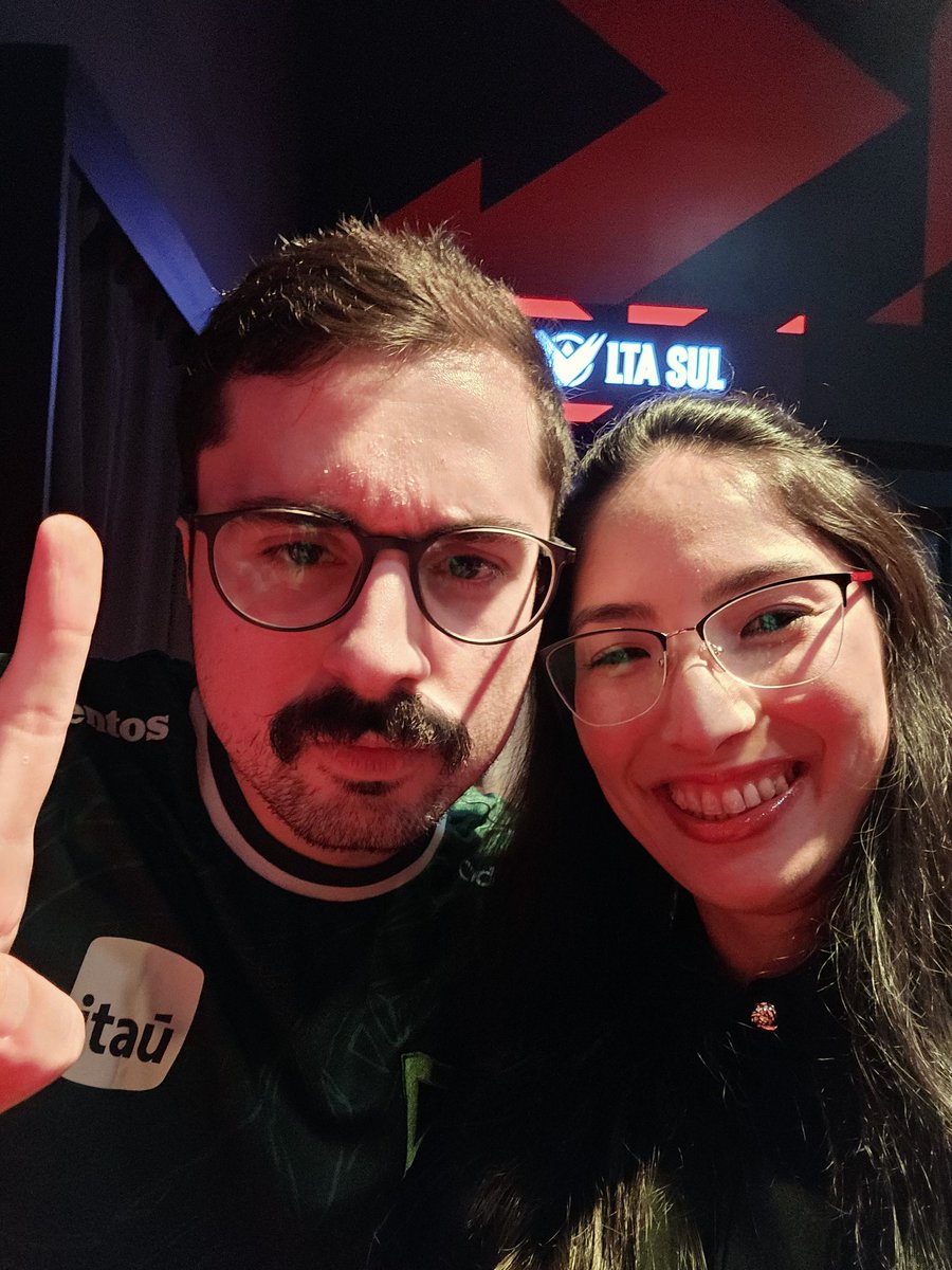 GabrielaMitsuko's tweet photo. @Shinimon14 Dia incrível!! Parabéns jogou muito!!! https://t.co/PTF4WDJClG