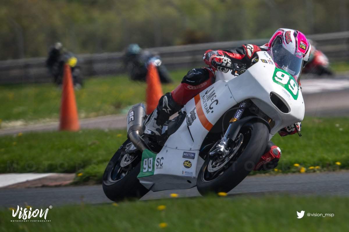 vision_msp's tweet photo. And then there was light! Well briefly before some more rain showers.
@McWill99
Kirkistown - Ulster Superbike Championship #usbk https://t.co/ENg3reSbps