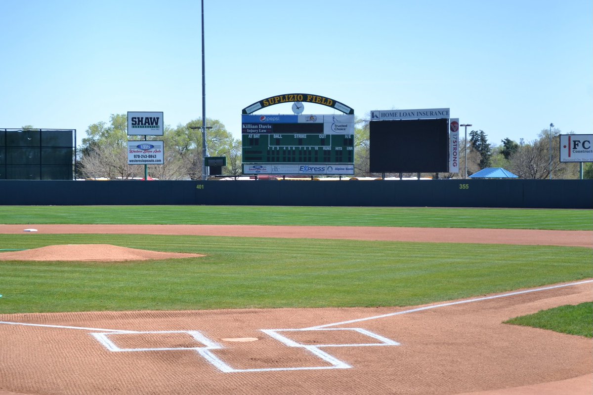 thejoeymiller's tweet photo. 🚨 BREAKING NEWS 🚨

I’m thrilled to officially announce that I will be the new Director of Broadcasting for the @GJJackalopes in the Pioneer League.

I’m grateful for this opportunity. Can’t wait to get behind a mic again starting on June 3 for the home opener. God is great! ⚡️ https://t.co/0EyNF8Yu6O