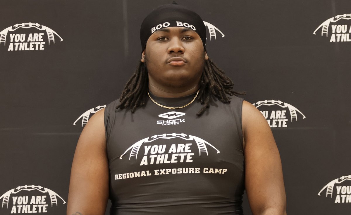 You Are Athlete (@youareathlete) on Twitter photo 2026 DT Corey Sanderlin (<a href="/CoreySanderlin_/">Corey Sanderlin</a>) out of Indian River HS (VA)
"Sanderlin is not only strong but he has good moves for someone of his size. Although, he is a standout on both sides of the ball, Sanderlin projects better at defensive end because of his height." - 2026 DT Corey Sanderlin (<a href="/CoreySanderlin_/">Corey Sanderlin</a>) out of Indian River HS (VA)
"Sanderlin is not only strong but he has good moves for someone of his size. Although, he is a standout on both sides of the ball, Sanderlin projects better at defensive end because of his height." -