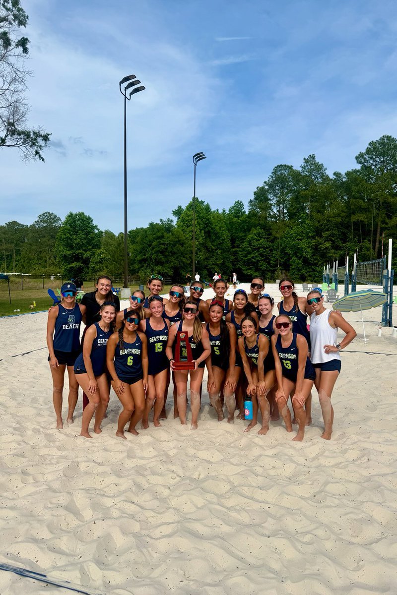 District champions 🚨

Beach volleyball 🏐