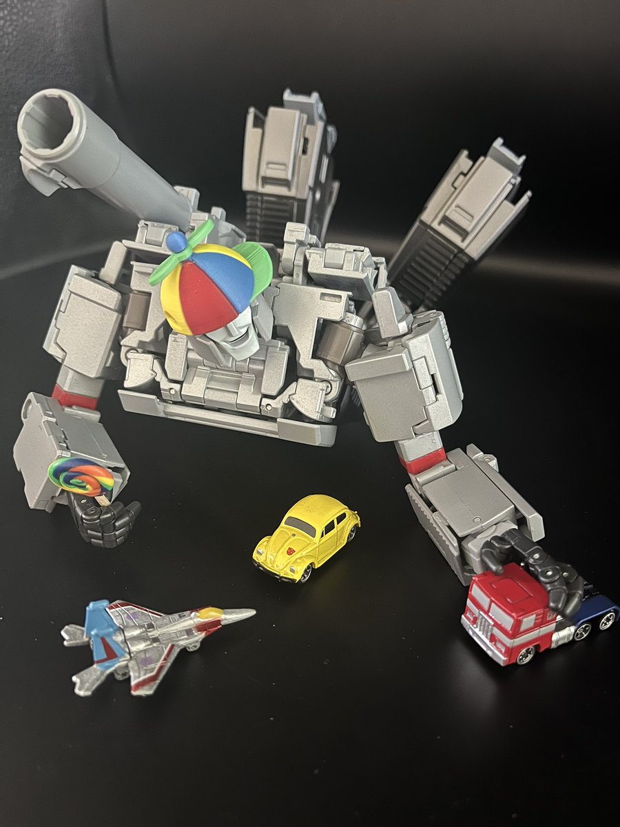 i think this is maybe the best purchase I’ve ever made #transformers #toyphotography