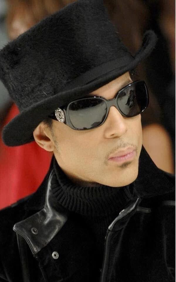 Remembering Prince Rogers Nelson (June 7, 1958 – April 21, 2016) - R.I.P........🕊