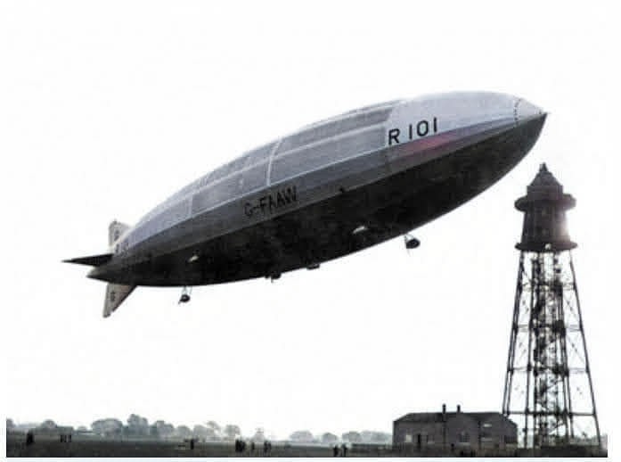 Airship R101. Real photo