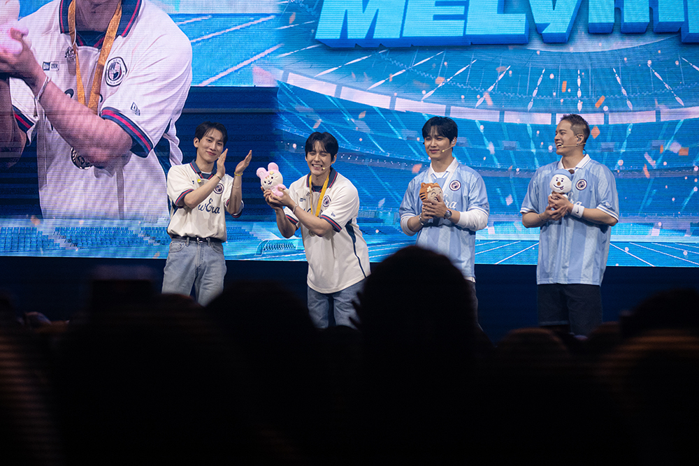 friedrice_live's tweet photo. 𝑬𝒗𝒆𝒓𝒚𝒃𝒐𝒅𝒚 𝑳𝒐𝒗𝒆 𝑻𝒐𝒅𝒂𝒚 🌸🍃

A huge thank you to Malaysia Melody for joining us at 𝟮𝟬𝟮𝟱 𝗕𝗧𝗢𝗕 𝗙𝗔𝗡-𝗖𝗢𝗡 ‘𝟯,𝟮,𝟭 𝗚𝗢! 𝗠𝗘𝗟𝘆𝗺𝗽𝗶𝗰’ 𝗶𝗻 𝗞𝗨𝗔𝗟𝗔 𝗟𝗨𝗠𝗣𝗨𝗥! It was a delightful and unforgettable afternoon with 𝗘𝗨𝗡𝗞𝗪𝗔𝗡𝗚, 𝗠𝗜𝗡𝗛𝗬𝗨𝗞, 𝗛𝗬𝗨𝗡𝗦𝗜𝗞 & 𝗣𝗘𝗡𝗜𝗘𝗟 💙🎶

#BTOB #비투비 #MELympic_IN_KL #321GO_MELympic #FriedRiceEnt #ACOMedia #Aplanetent