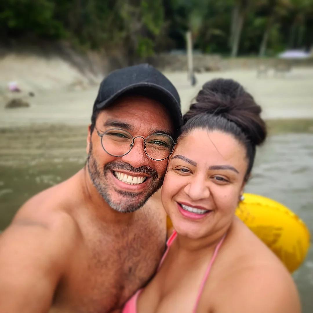 miromorenoo's tweet photo. 21 de Abril de 1985! Meu amorzinho quarentou! Que felicidade dividir mais da metade desses anos com você! Como eu costumo sempre dizer: Você é o ser humano mais incrível que eu conheço,  que energia incrível! PARABÉNS ❤ #felizaniversario #40anos #niver #21deabril #parabéns https://t.co/ZgQH8shbT6