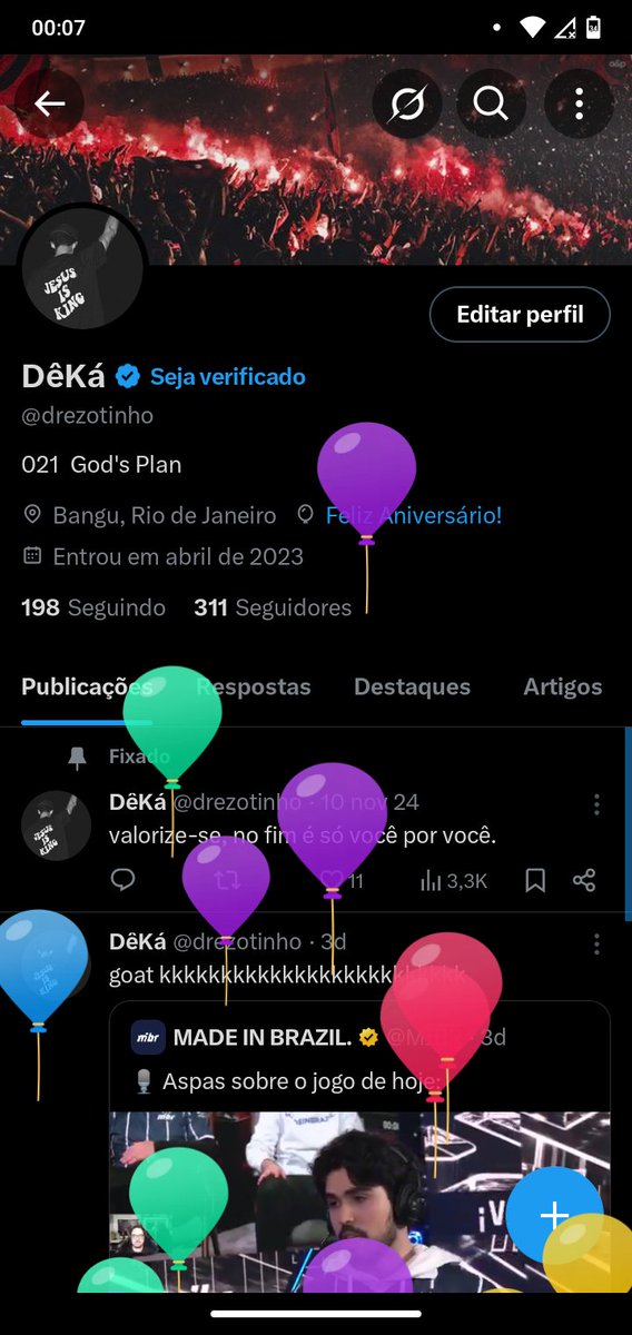 Subiu balão por aqui