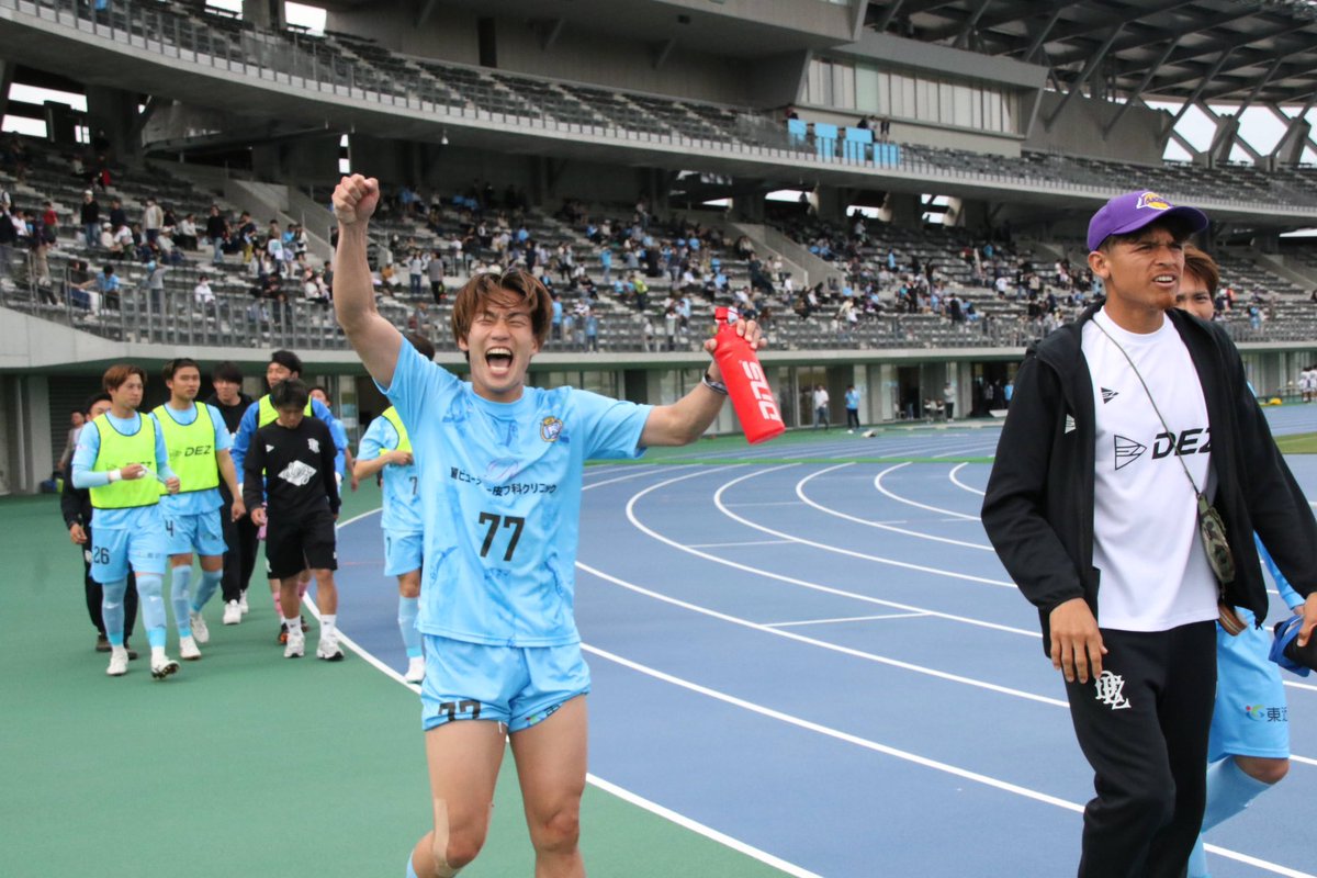 GamePhoto📸vs新宿

今季初の連勝を掴み取った新宿戦を写真で振り返りましょう⭐️⭐️

シンタの2試合連続ゴール🔥
このゴールを守り切り勝利👍

#北條真汰
#レイラック滋賀 #滋賀にJリーグを