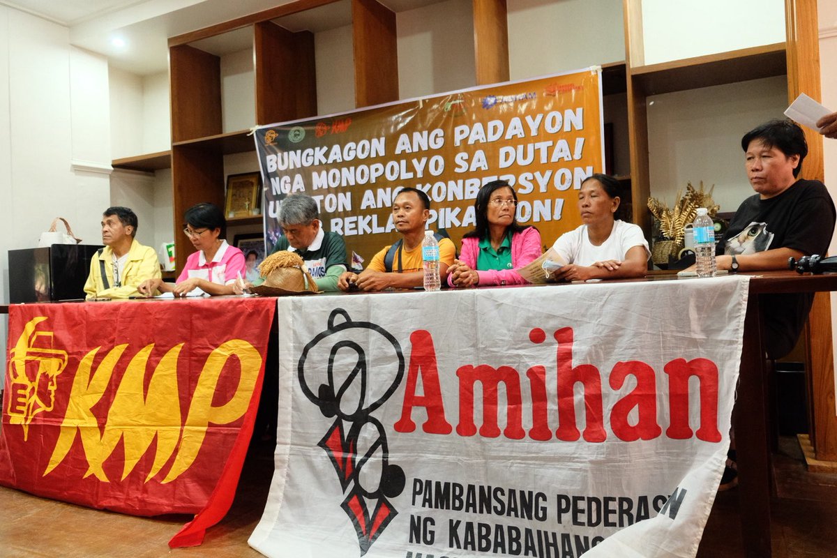ATM. Earth Day 2025. 

Press conference of farmers in Negros Occidental as they decry new wave of land grabbing -- from sugar bowl to solar farms. 

This April 22-23, farmers, sugar workers and landless farmers are joining the Sakbayan ng Magbubukid ng Negros para sa Lupa at