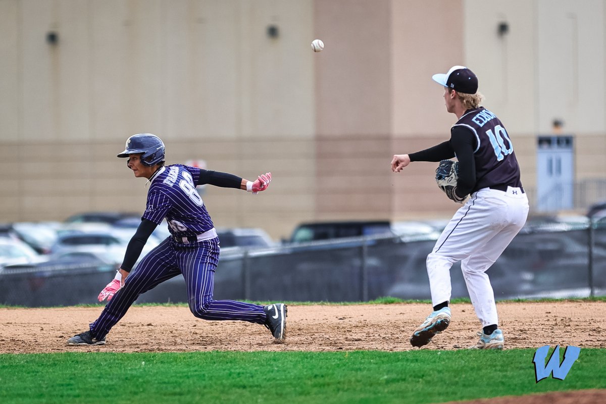 Joe Pearson 📸 (@piehousesix) on Twitter photo WB vs. AT - District 88 match up!
<a href="/WB_ATHLETICS/">Willowbrook Athletics</a> <a href="/WB_Baseball1/">Willowbrook Baseball</a>
📸 piehousesix.com/baball_25 WB vs. AT - District 88 match up!
<a href="/WB_ATHLETICS/">Willowbrook Athletics</a> <a href="/WB_Baseball1/">Willowbrook Baseball</a>
📸 piehousesix.com/baball_25
