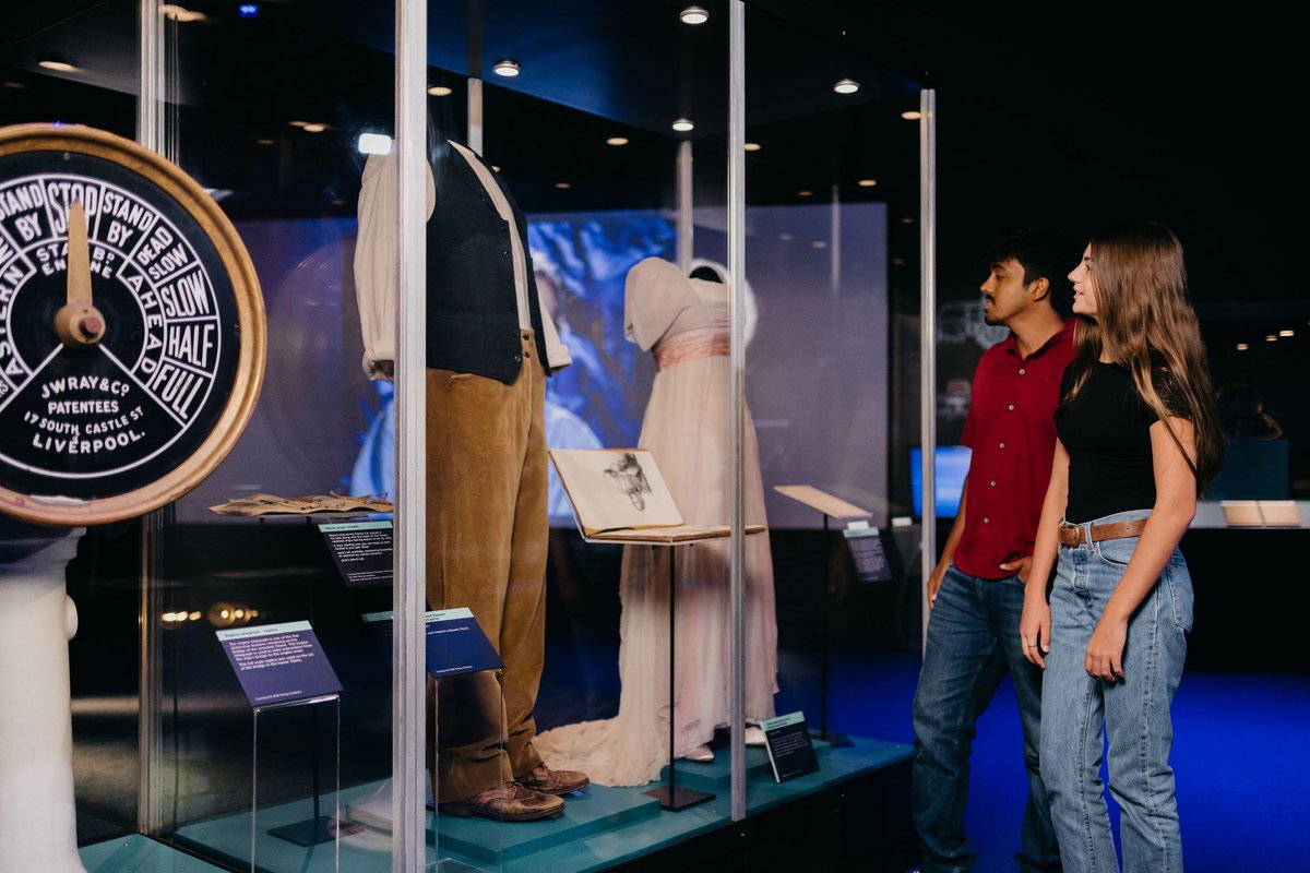 From the mind behind Titanic and Avatar comes an epic exhibition diving into James Cameron’s world, where filmmaking meets deep-sea discovery! 
Whether you're a film fanatic, Titanic tragic, or ocean explorer, this experience you don't want to miss.️ bit.ly/JamesCameronCTD