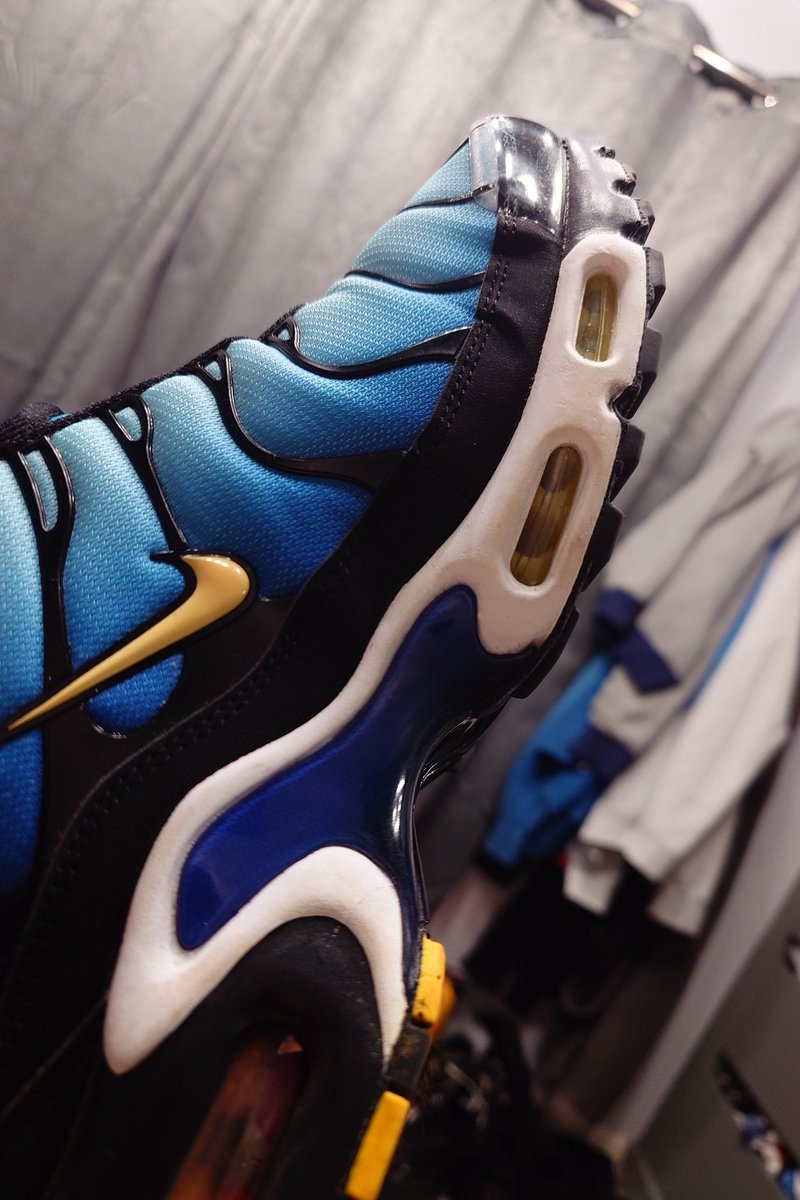 CurwenSimon's tweet image. #EasterWeekend #hyperblue #nike #tn