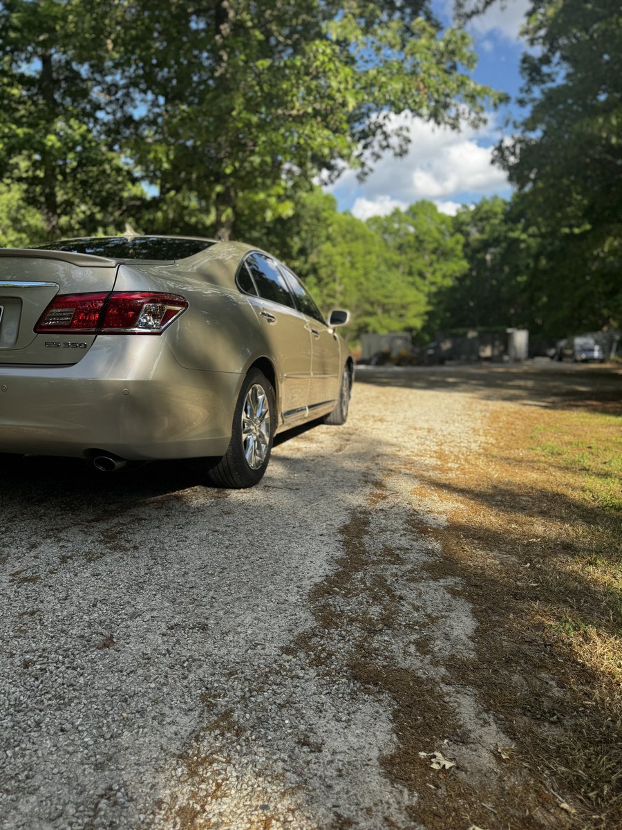 lI504lI's tweet image. #LexusES