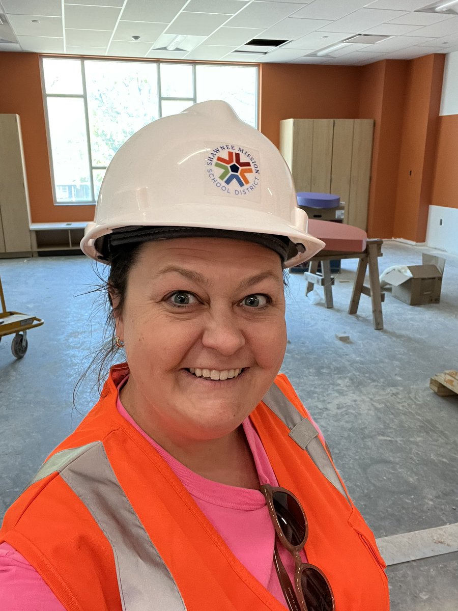 April Cremer tweet media