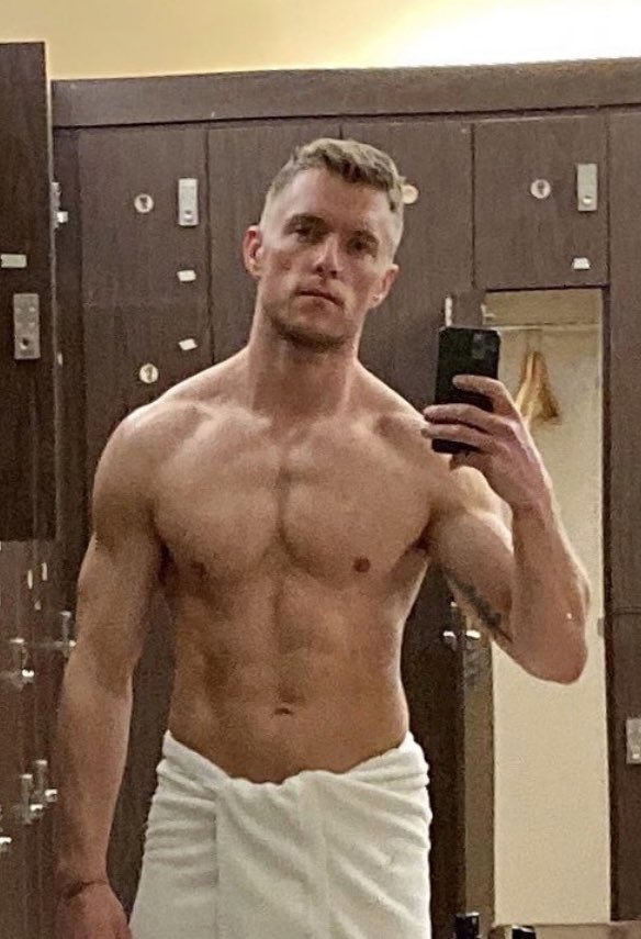 GentleNotGentle tweet media