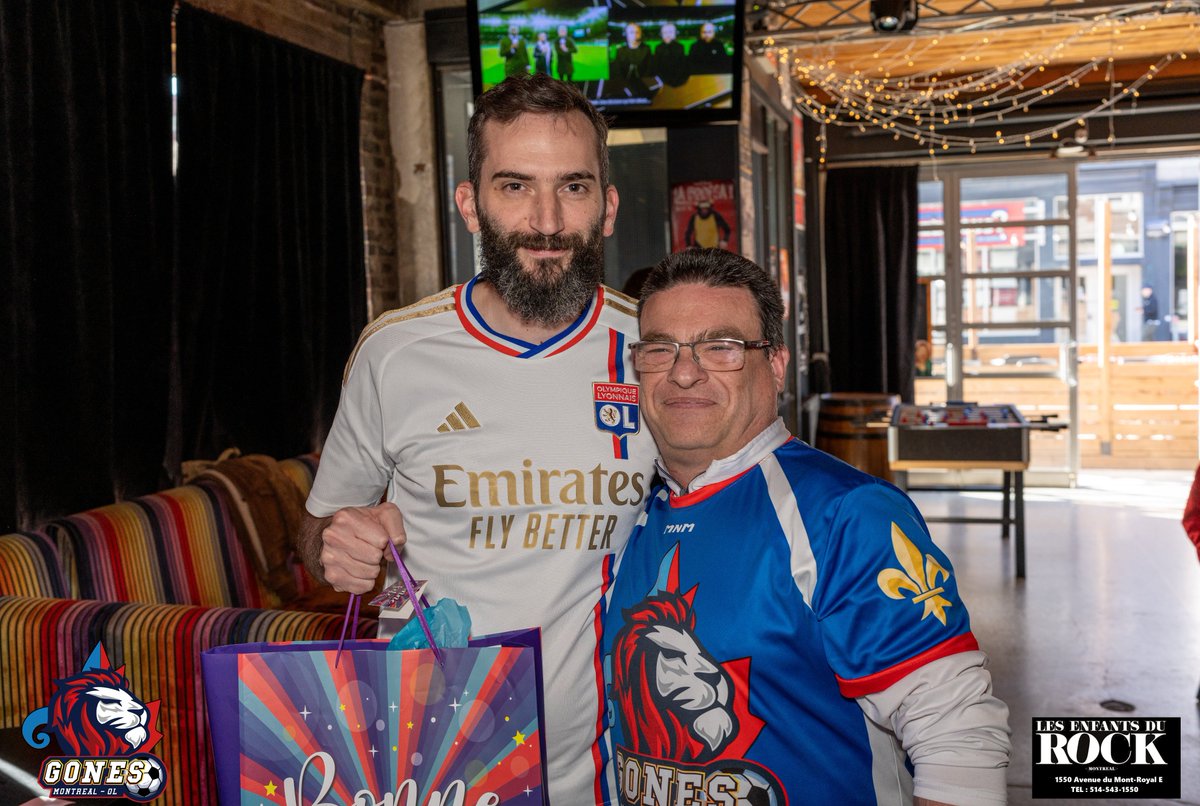 GonesMontrealOL's tweet photo. 🔴🔵Encore un gros merci à tous les supporters (trices) présents encore hier après-midi ( même avec une super météo) pour soutenir notre @OL ! Vous étiez 50 à espérer un meilleur sort pour notre équipe de coeur ! @oetl @JulienHuet @SeriousCharly @LaurentPrudhom @FlorentDeligia https://t.co/EpYEP3b0gi
