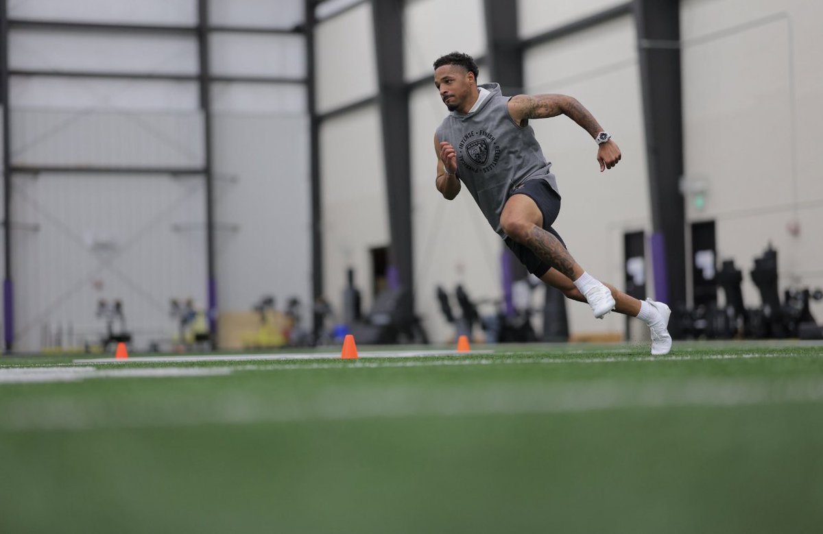 Tylan Wallace tweet media